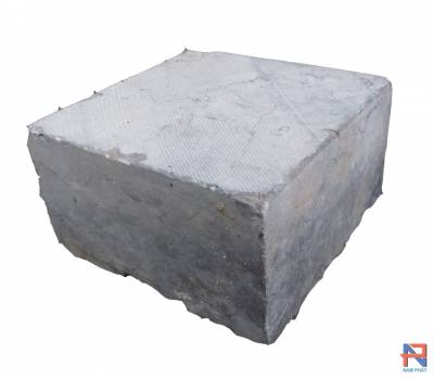 Đá cubic ghi sáng Thanh Hóa cắt thô 