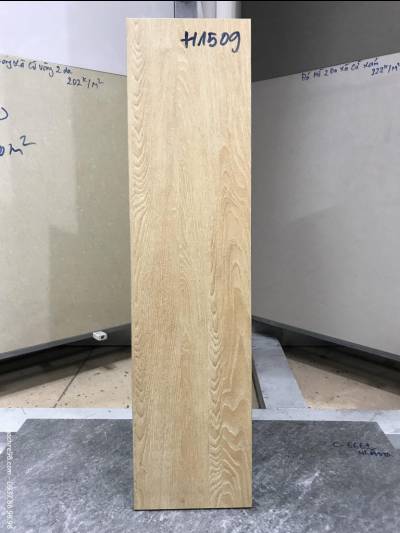 Vân gỗ 15x60 giá rẻ nhất H1509