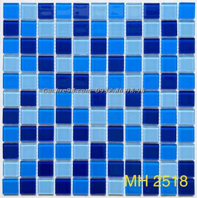 Gạch mosaic kính đẹp ốp bếp