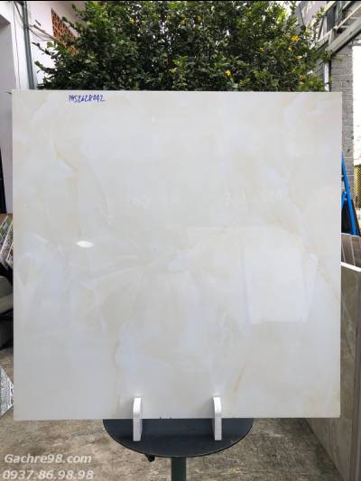 Gạch lót sàn 80x80 đá bóng kiếng mới nhất cao cấp Cà Mau