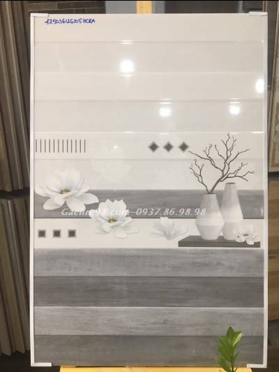 Dán tường phòng tắm 300x600 quận 4