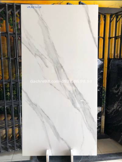 Gạch lát nền 60x120 quận 3 trắng vân khói bóng kiếng cao cấp.