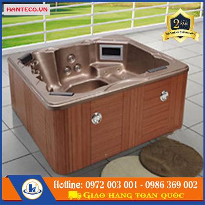 Bồn tắm 4 người Jacuzzi