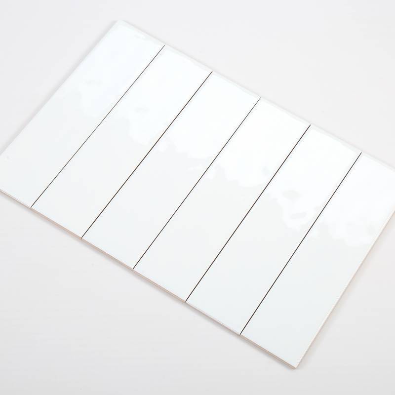 Gạch thẻ trang trí trắng bóng 75*300mm M75300H 		